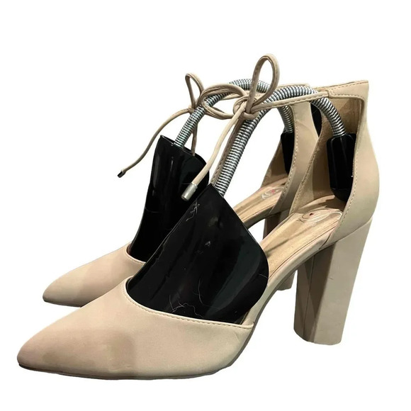 Beige Suede Block Heel Ankle Tie Pointed Toe Heels / Pumps Women's Size 10M - Picture 7 of 11